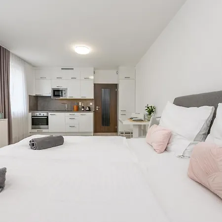 Dory Apartmán *